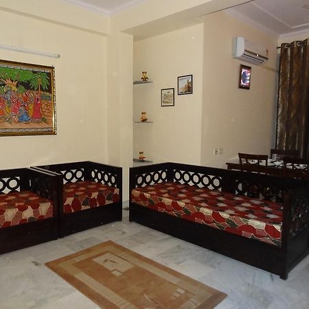 Tulsian Guest House & Apartments Jaipur Værelse billede
